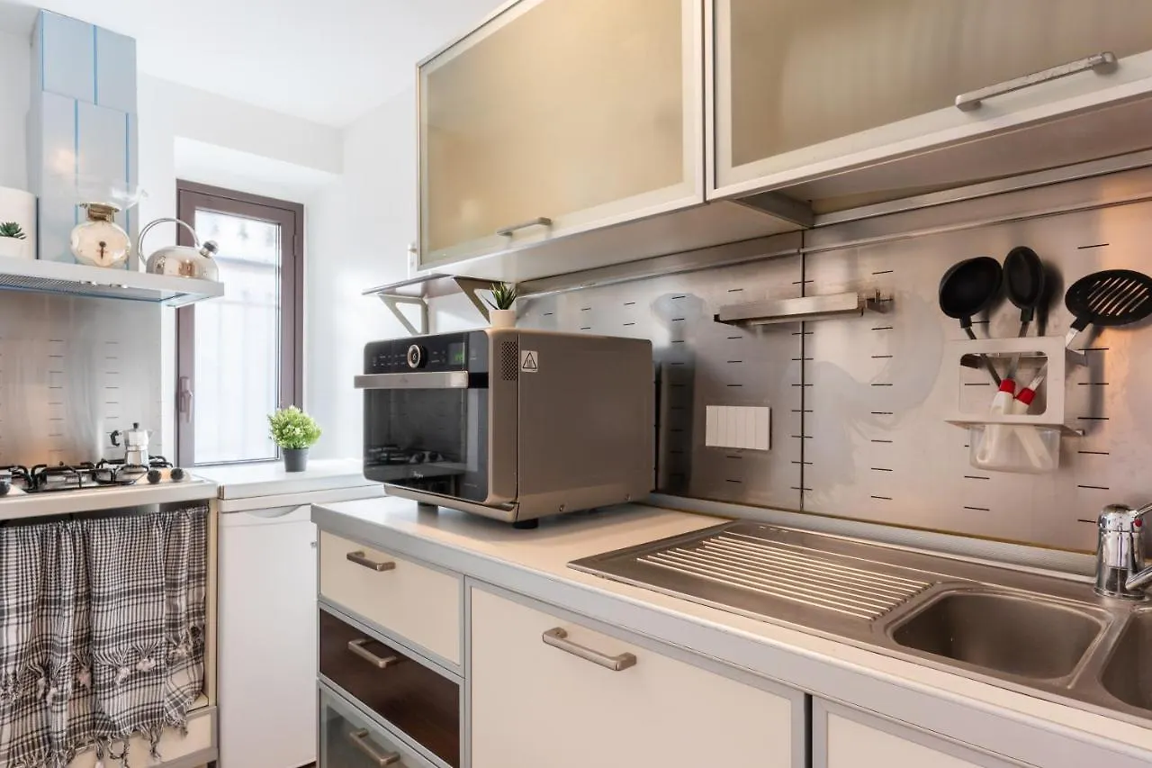Via Etnea Cozy Apartment With Balcony Catania